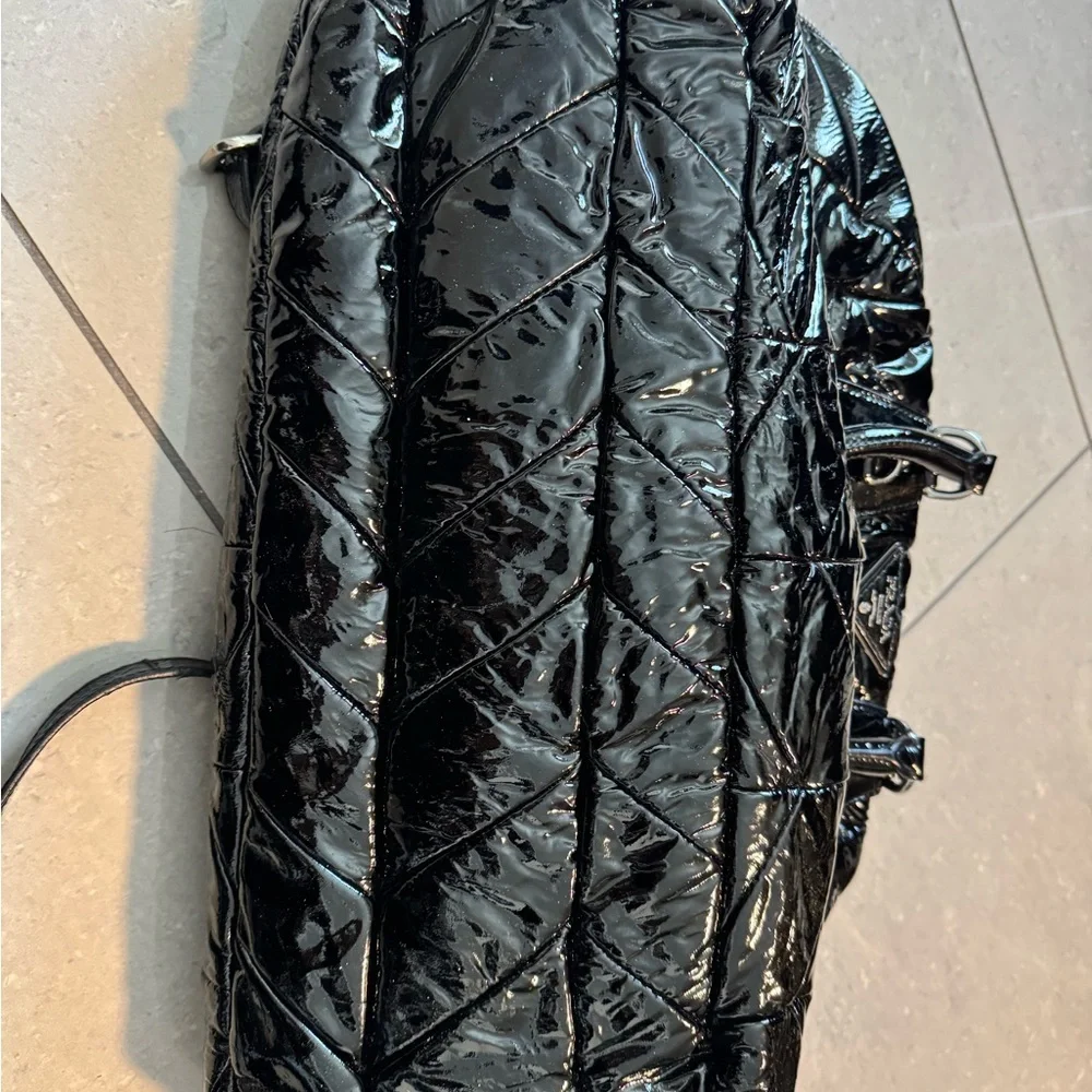 Vintage Prada Black Patent Leather Quilted Shoulder Bag Large - Picture 6 of 8